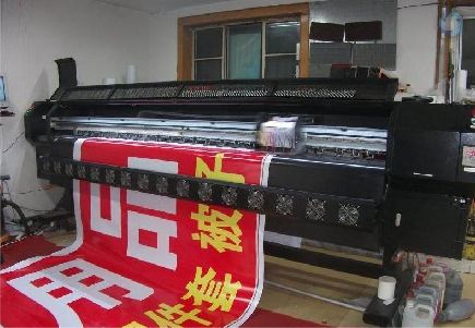 宜良喷绘广告分辨率是多少？